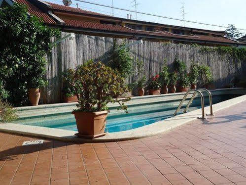 B&B Cottage Dei Consoli Sant'Agata Li Battiati Eksteriør bilde