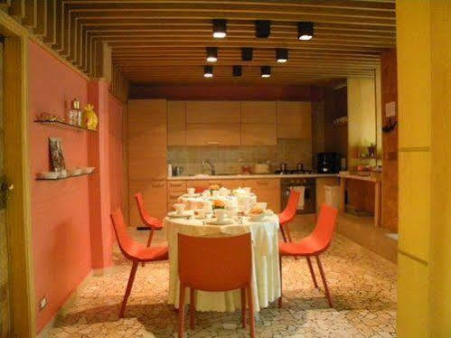 B&B Cottage Dei Consoli Sant'Agata Li Battiati Eksteriør bilde